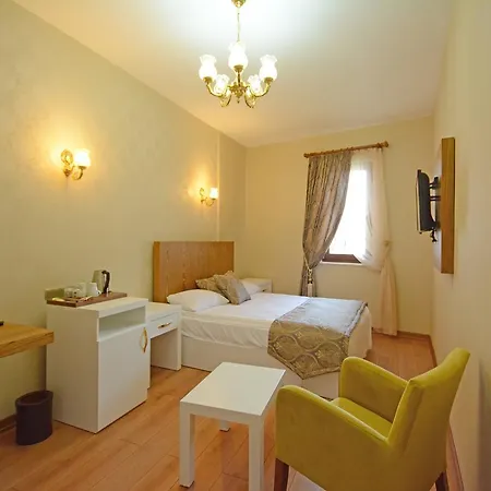 Setenonu 1892 Hotel 3*