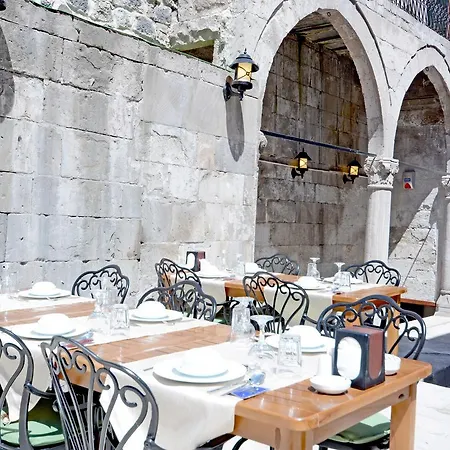 Setenonu 1892 Hotel 3*